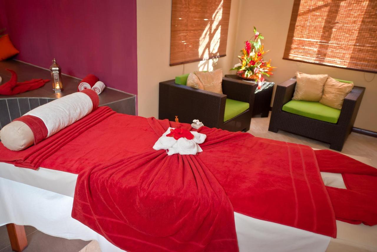 Jalsa Beach Hotel & Spa Poste Lafayette Exteriér fotografie